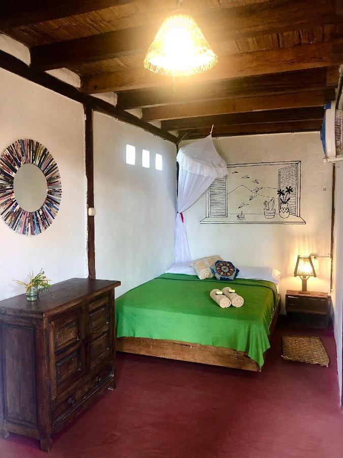 Hostal Los Orishas アヤンペ エクステリア 写真