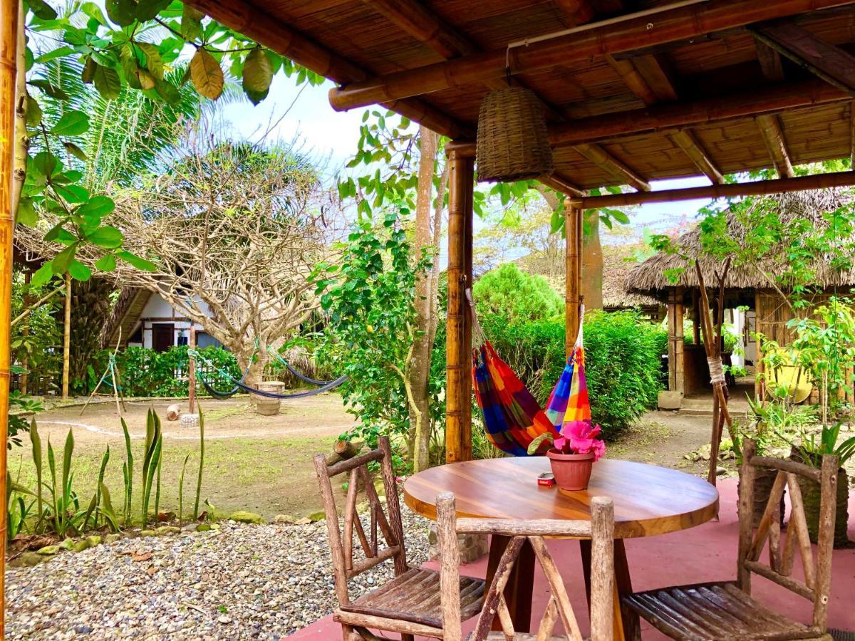 Hostal Los Orishas アヤンペ エクステリア 写真