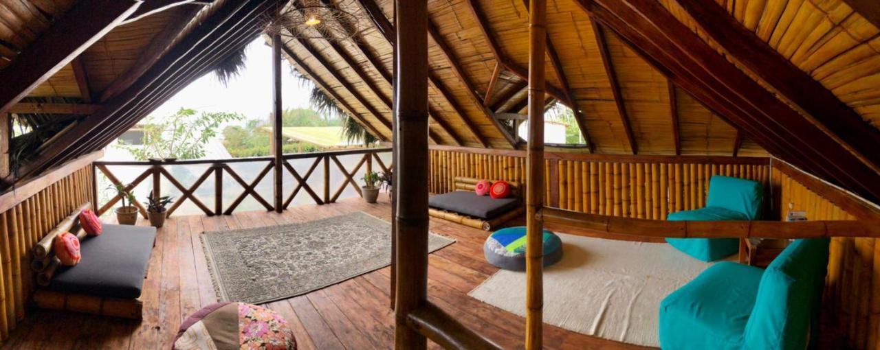 Hostal Los Orishas アヤンペ エクステリア 写真